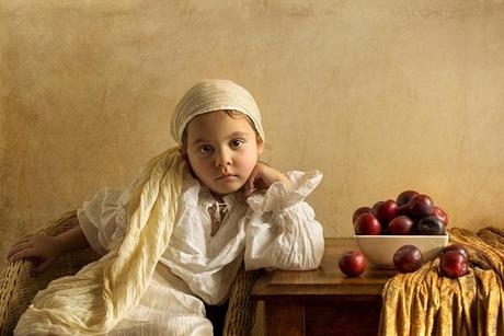 Il photographie sa fillette à la manière d’une peinture de Vermeer