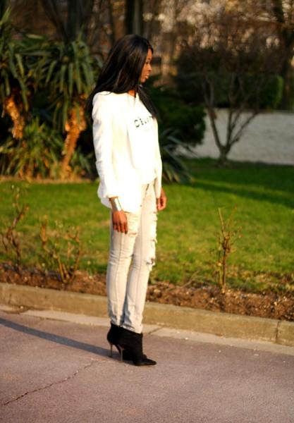 Une St-valentin rock : Et le look pressenti est...