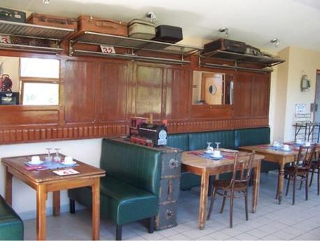 Dormir dans un train des années 30