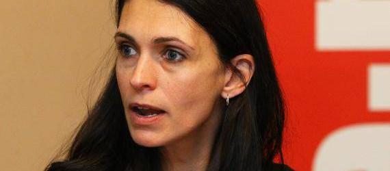 Johnny Hallyday: Adeline Blondieau règle ses comptes