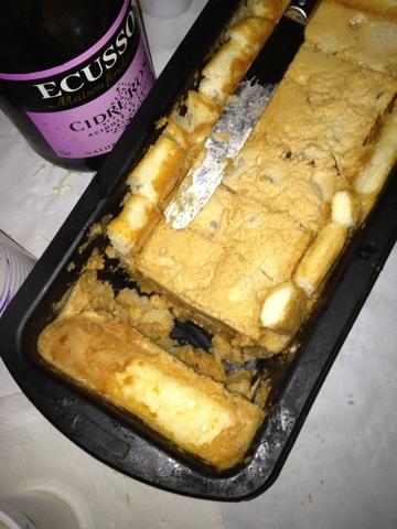 Charlotte aux poires et caramel beurre salé