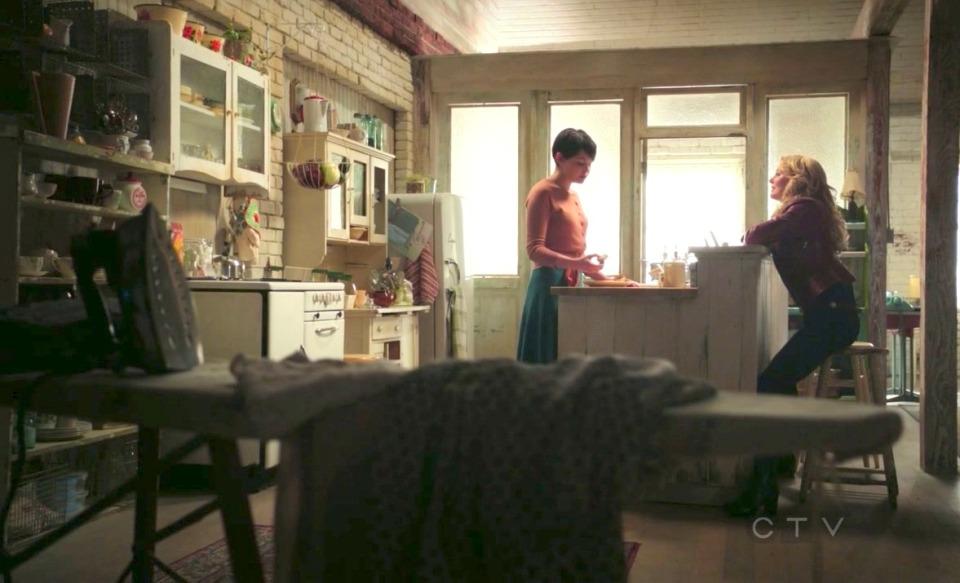 once-upon-a-time-mary-margaret-appartment3