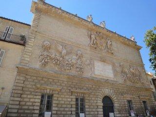 2011-06-Avignon-HotelMonnaies-01