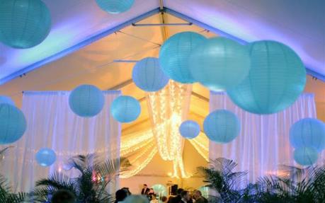 decor-salle-lanterne-turquoise