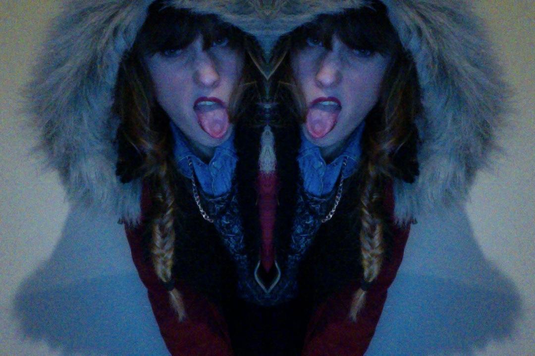 Image and video hosting by TinyPic