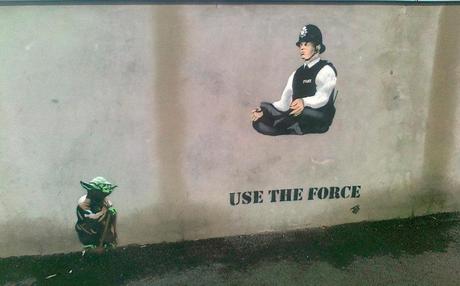 Le meilleur de l'art de rue - street art - art urbain (Yoda vs police)
