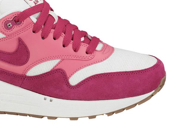 nike-air-max-1-fuschia-pink-02