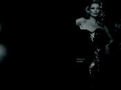 Kate Moss pour Kérastase, Coiffage couture
