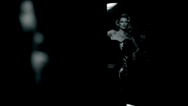 Kate Moss pour Kérastase, Le Coiffage couture