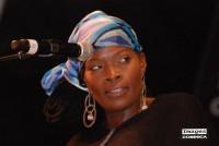 Una Morgan fait équipe avec Drezion sur le titre Endlessly