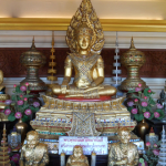 statue bouddha golden mount