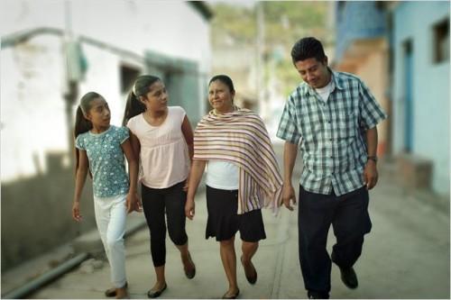 Ici et là-bas d'Antonio Méndez Esparza - Borokoff / Blog de critique cinéma