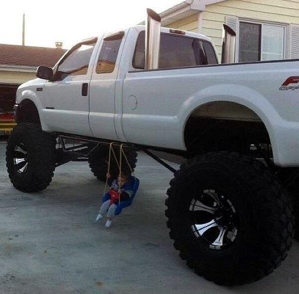 suv 4x4 balancoire bebe