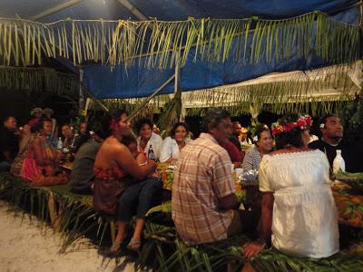 Tuamotu, paradis turquoise et requins...