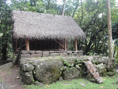 Camping sauvage à Nuku Hiva