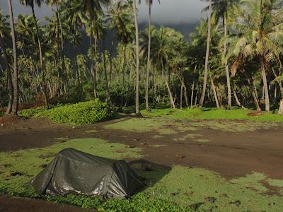 Camping sauvage à Nuku Hiva