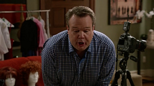 modern-family-cam-eric-stonestreet.png