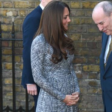 La grossesse de Kate Middleton  : n'en fait-on pas un peu trop ?