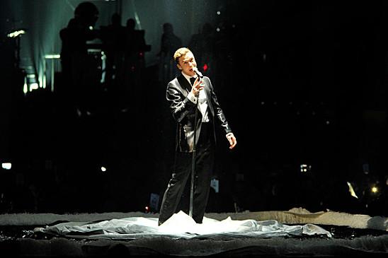 Justin-Timberlake-Brit-Awards-2013-Show-C6RBs2ZMfpfl.jpg