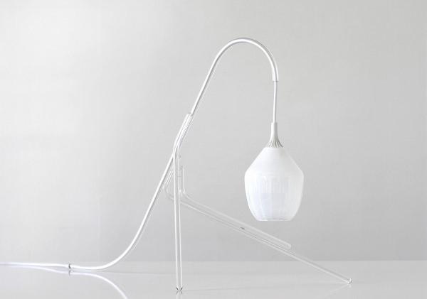 Lampe CristalCane la délicatesse lumineuse par Benjamin Graindorge