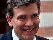 Titan Montebourg deux poids, seule mesure