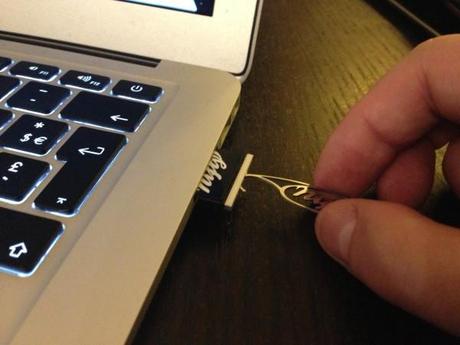 Update #32: Ma Nifty MiniDrive est enfin arrivée!!! helpmiphone-reception5-NiftyMiniDrive