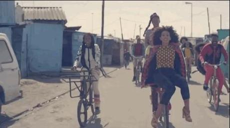 GIF Solange Knowles bike