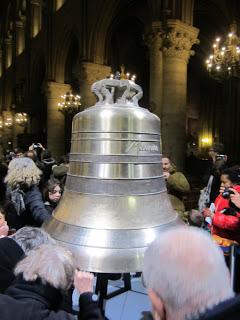 Les nouvelles cloches sont bénies...!