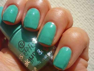 [Revue n°1] Produits Essence Cosmetics