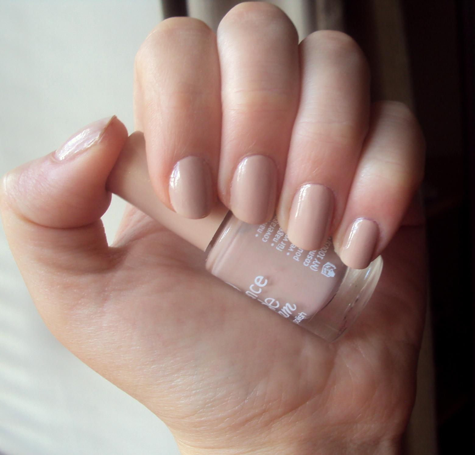 [Revue n°1] Produits Essence Cosmetics