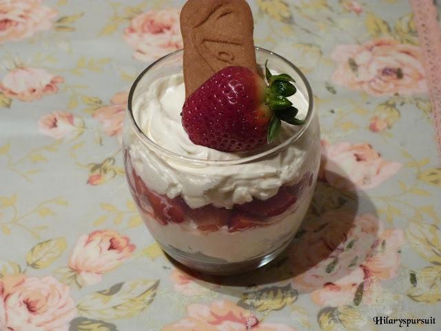 Trifle gourmand fraise speculoos / Yummy strawberry and speculoos trifle