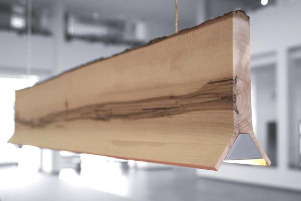 Suspension Y par Sverre Uhnger