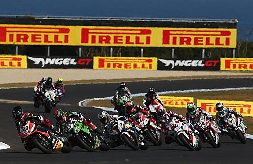 WSBK-2013-02-40-Guinto-et-la-meute.jpg