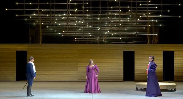 ❛Opéra❜ Gaetano Donizetti, La Favorite enfin en version originale française, au Théâtre des Champs-Élysées • Service minimum scénique... mais grand luxe musical.