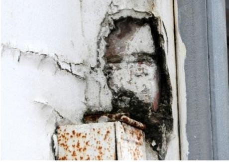 TOUS LES ENDROITS BIZARRES OU LES GENS ONT PRETENDU VOIR LE CHRIST TOUS LES ENDROITS BIZARRES OU LES GENS ONT PRETENDU VOIR LE CHRIST