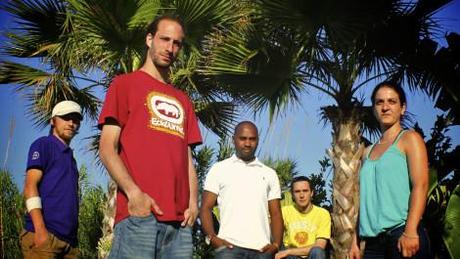 Reggae/dancehall : talents internationaux et découvertes samedi soir à L’Escale Le Dub Akom pour backer les artistes : l'assurance de qualité (photo D.R.).