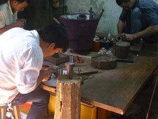 05 |  Hoa Nhap (Reaching Out) : shopping et bonne action !