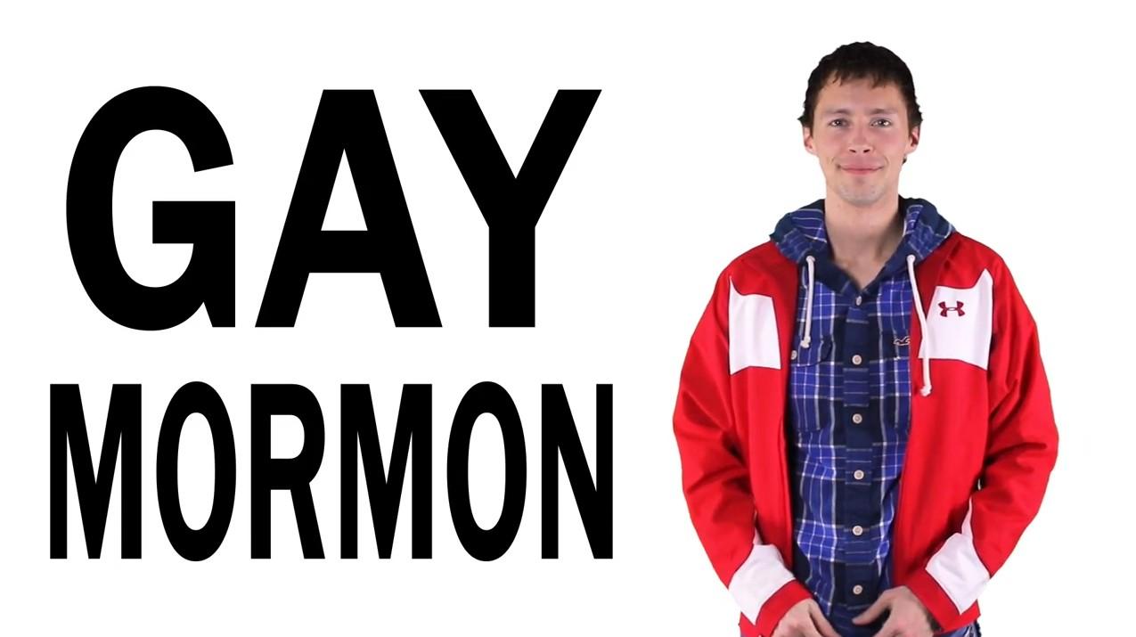 Un jeune Gay filme ses Coming Out