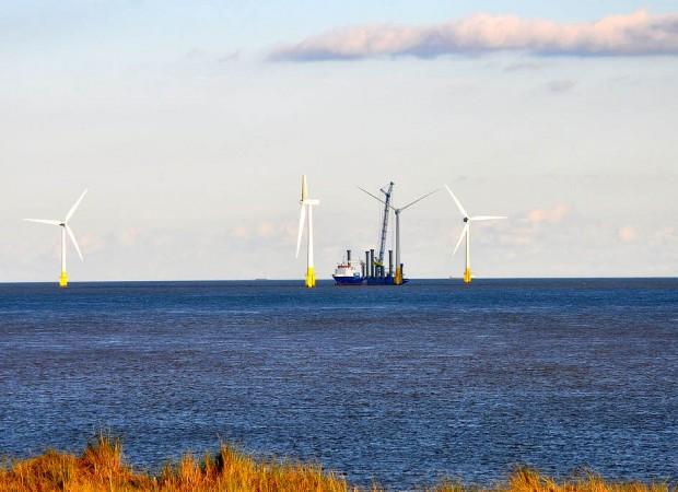 northsea_windturbine_photo_MartinPettitt