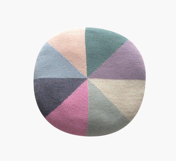 bobbychairpillow-garden