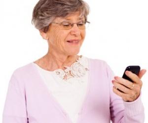 Un service de télécom dédié aux personnes âgées