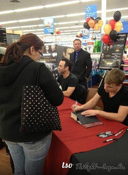 Erik Odom et Guri Weinberg à Détroit