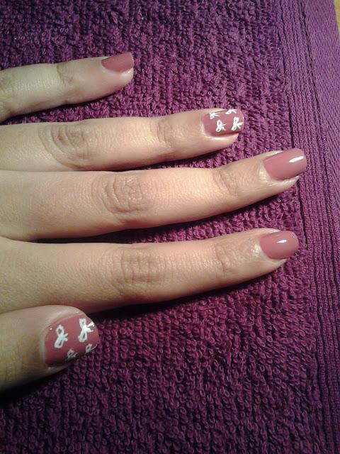 Nail of the day : Romantic Bow