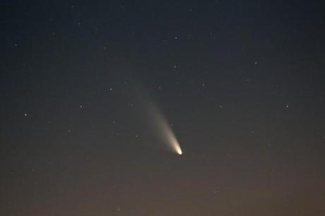 Comète PanSTARRS photographiée au crépuscule dans l'hémispère sud par Jonathan Green