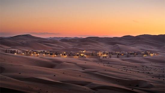 Luxe : Qasr Al Sarab Desert Resort