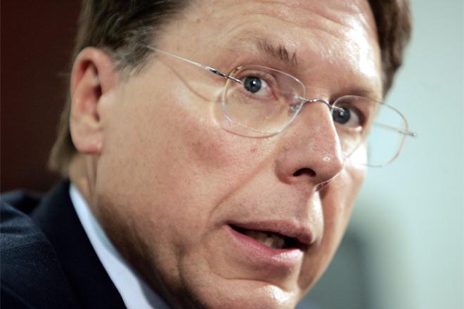 Continent Mal (une terre avec fusil)