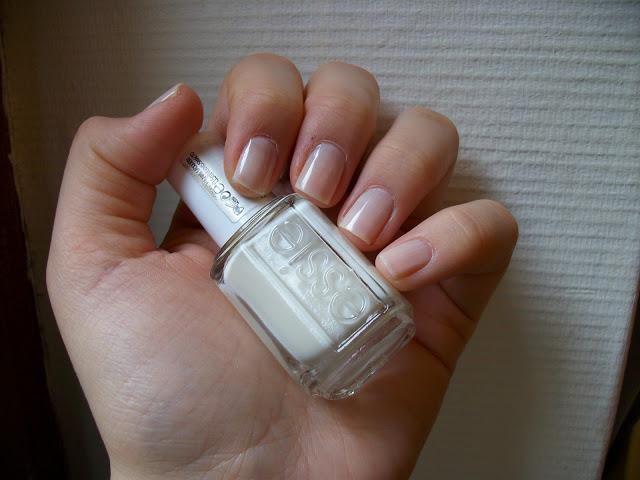 Mise à nu(d)e avec Essie...