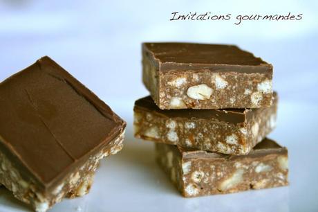 CARRÉS CHOCOLAT AU LAIT ET NOIX