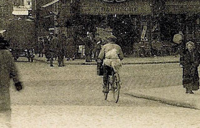 Le cycliste de la Rue du Faubourg Poissonnière