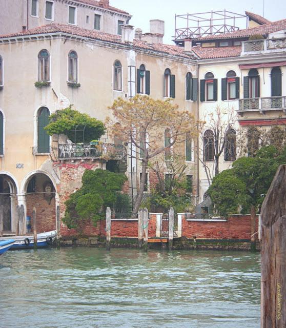 Près de la Ca'Favretto et ses alentours...